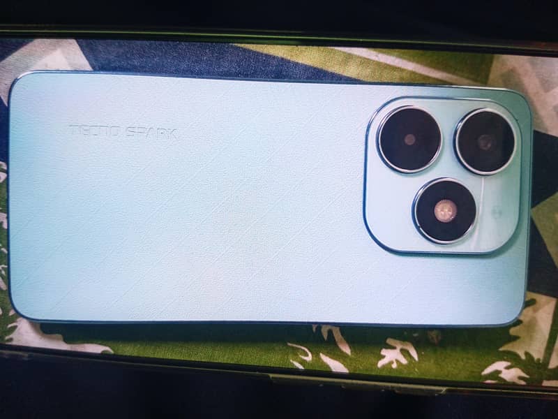 Tecno Spark 20 1
