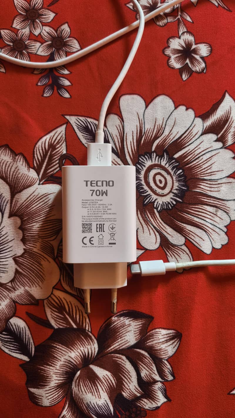 Tecno CAMON 40 Premier 7