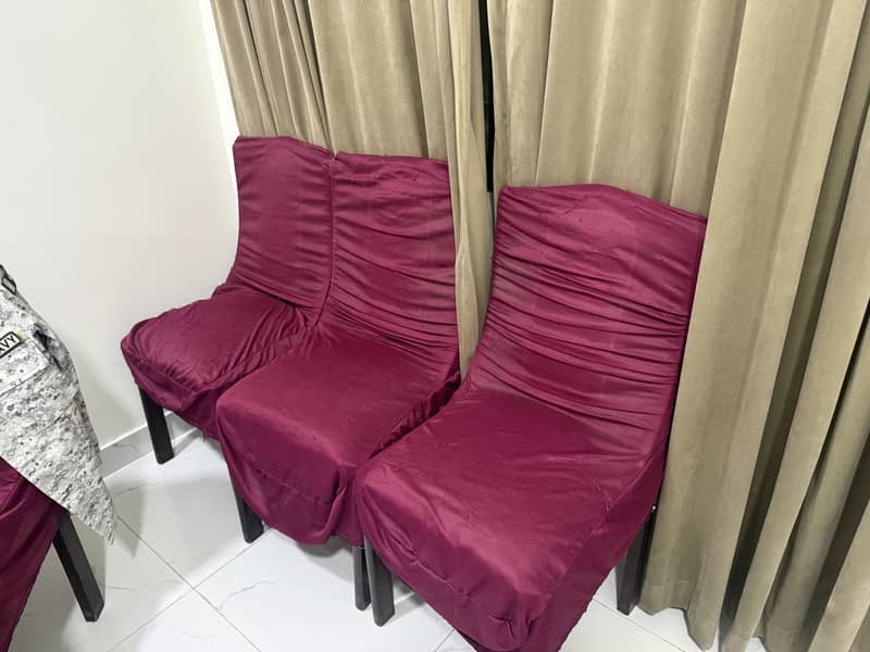 Dining table with 6 chairs 0