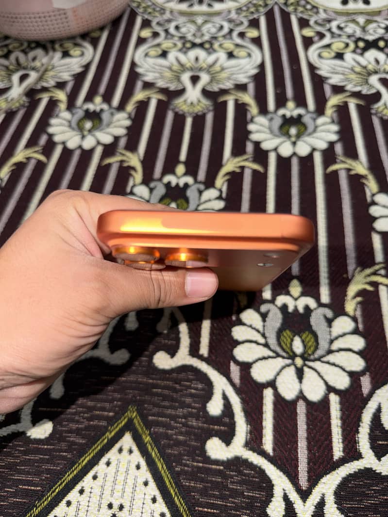 Apple iPhone 17 Pro Max 8
