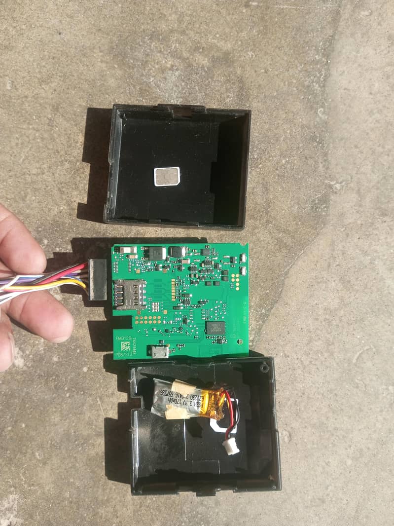 GPS tracker 5