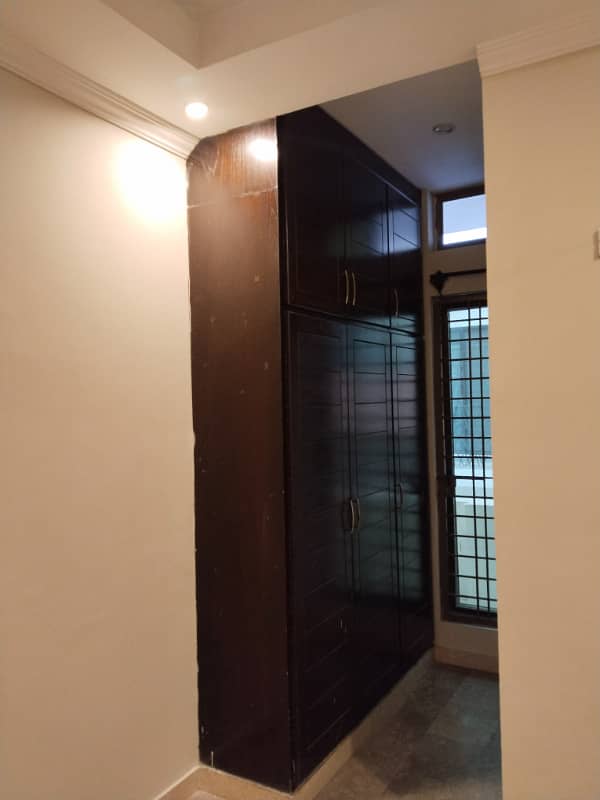 E11 upper portion 3bed 4