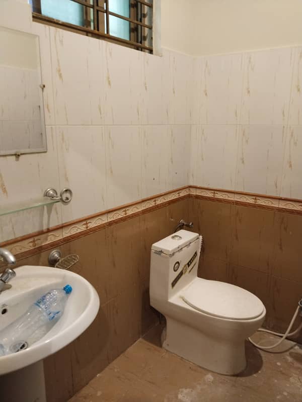 E11 upper portion 3bed 5