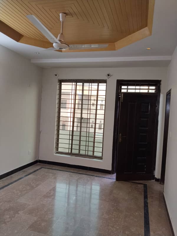 E11 upper portion 3bed 9