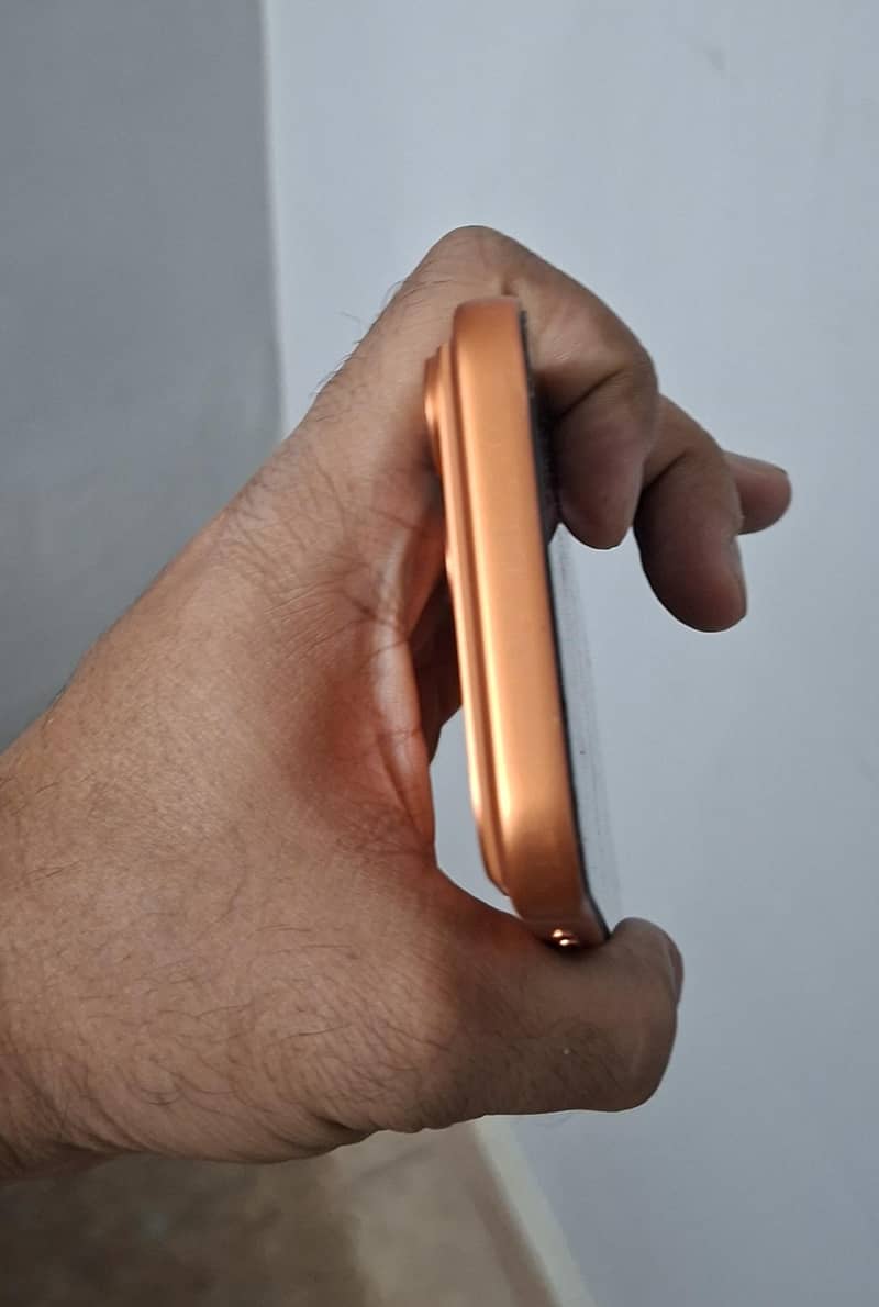 Apple iPhone 17 Pro Max 5