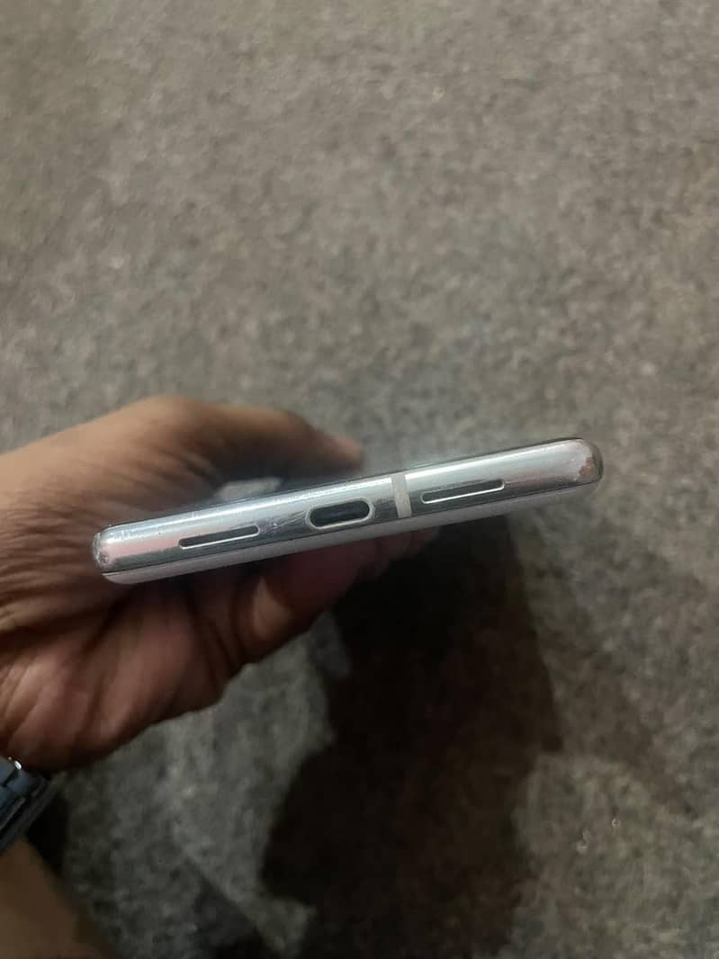 Google Pixel 6 Pro 2