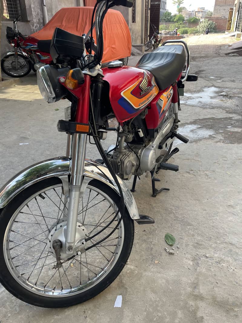 Honda CD 70 3