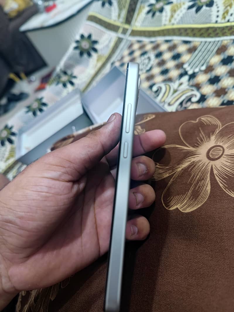 Realme 16 1
