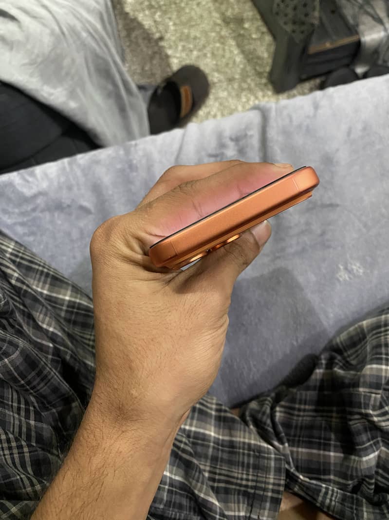 Apple iPhone 17 Pro Max 3