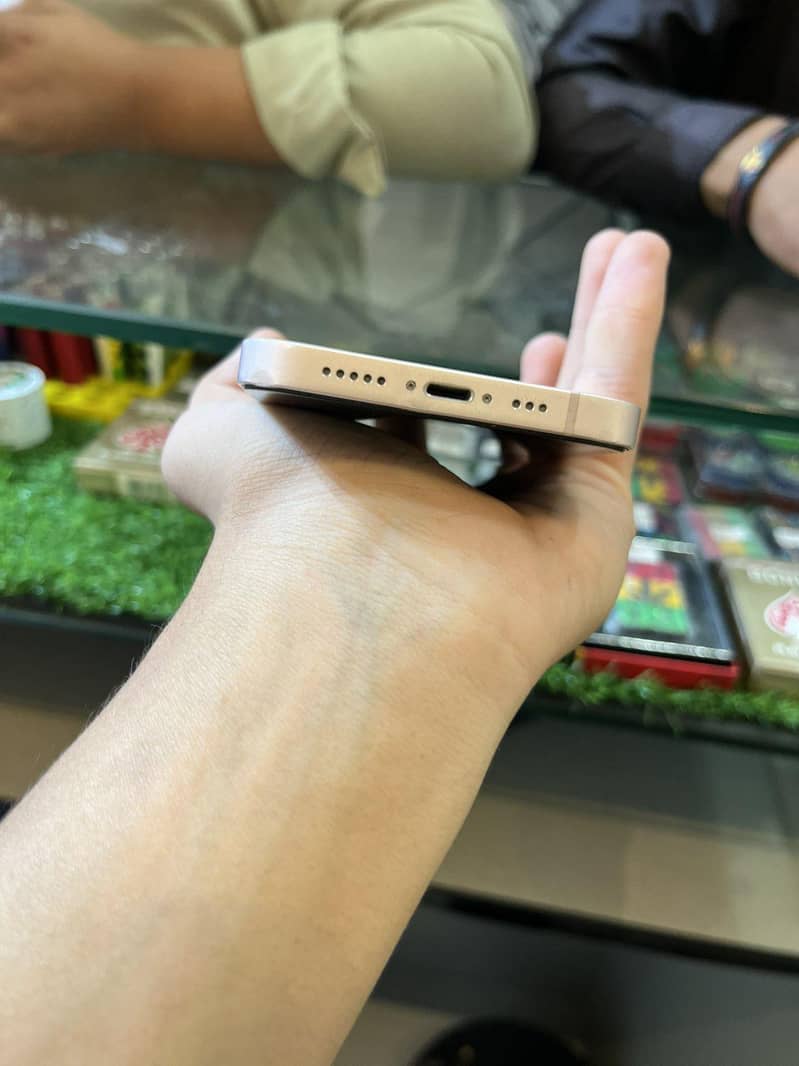 Apple iPhone 13 jv 03247297388 phone num 3