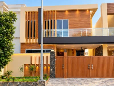 Prime Location 10 Marla House in B Block, City Housing Jhelum