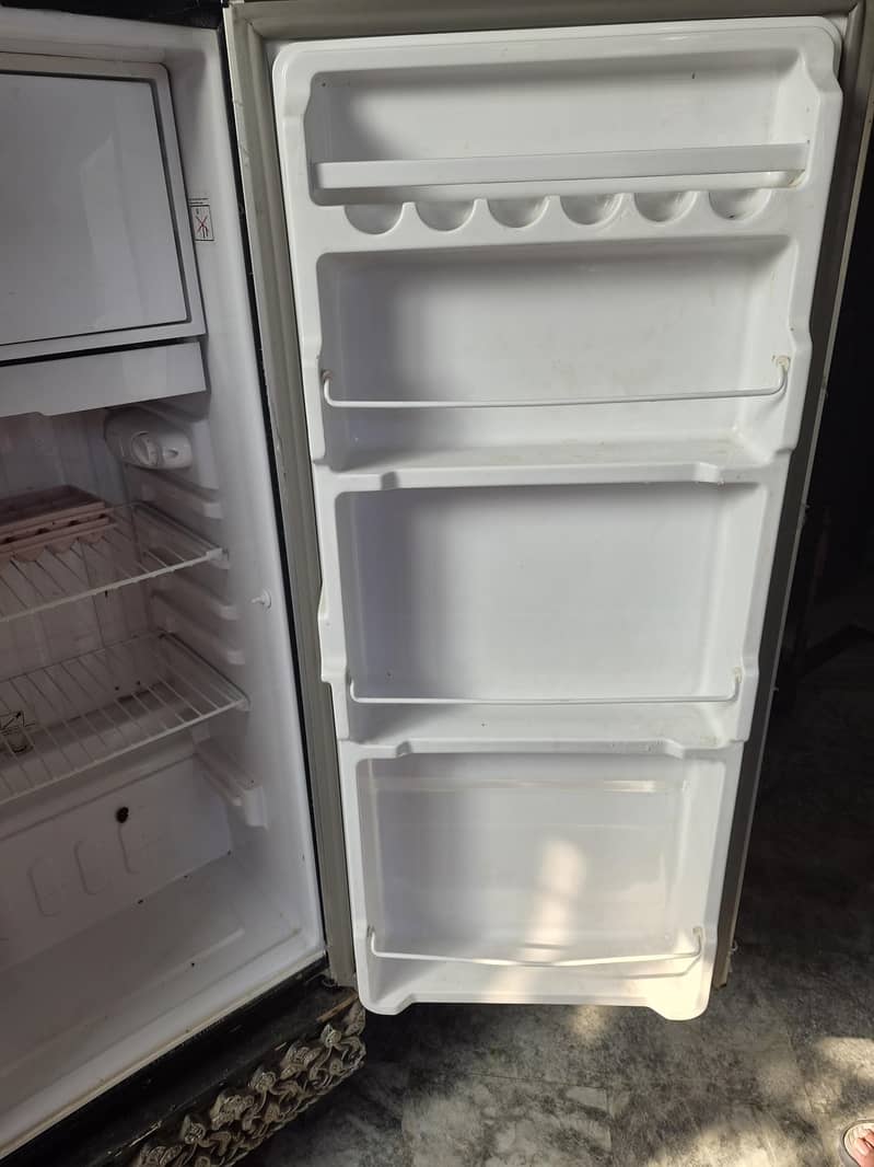 Dawlance Fridge 3