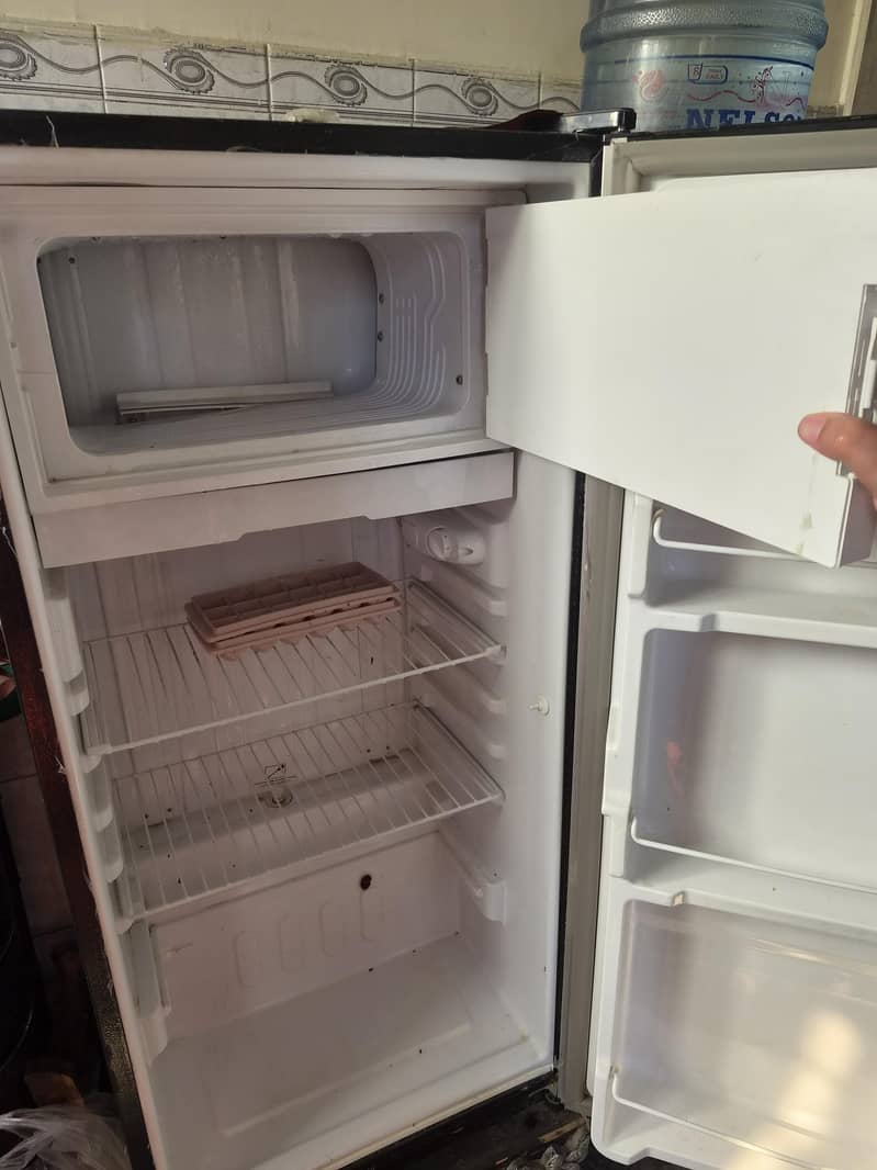 Dawlance Fridge 4