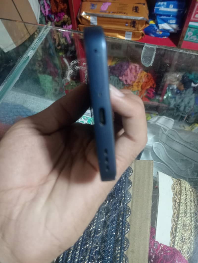 OPPO A6s 1
