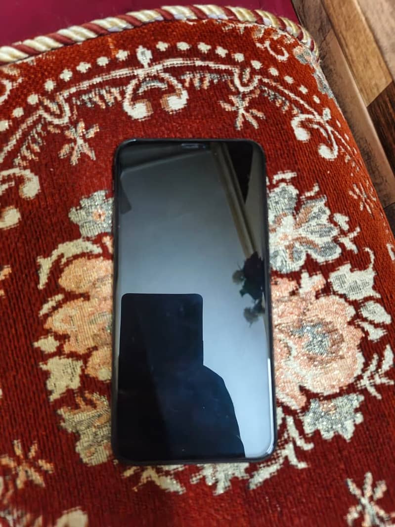 Apple iPhone 11 Pro Max 1