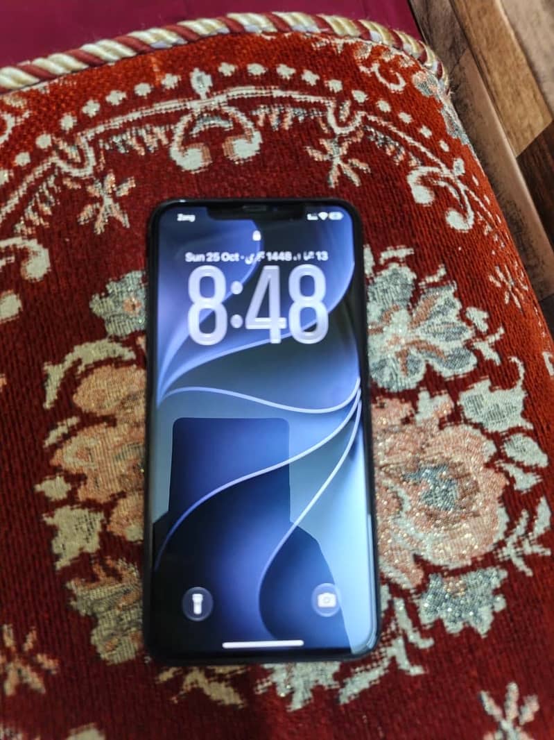 Apple iPhone 11 Pro Max 2