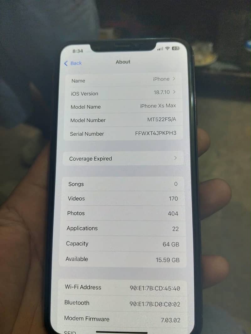 Apple iPhone XS Max 4
