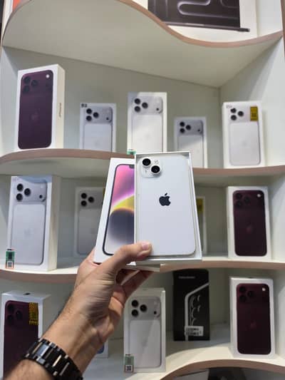 iPhone 14 White With Box Fresh