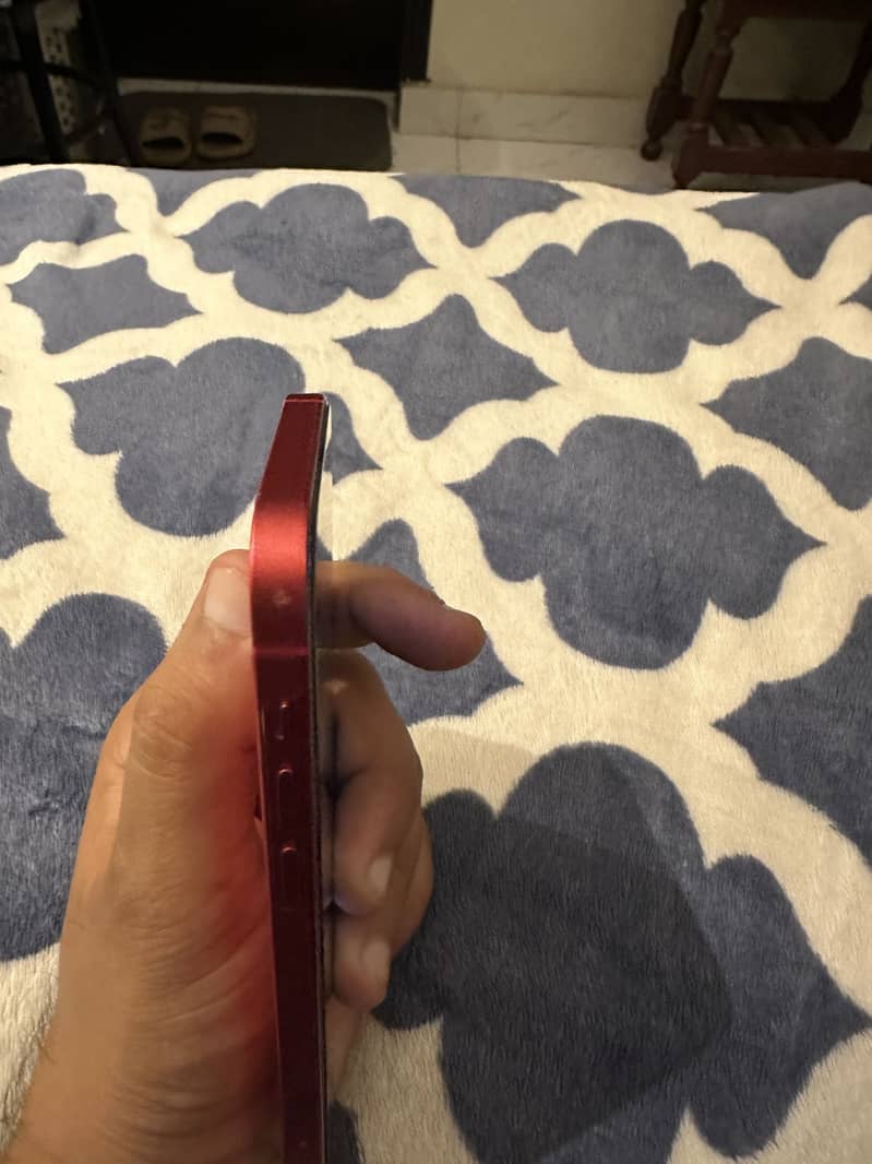 Apple iPhone 12 3