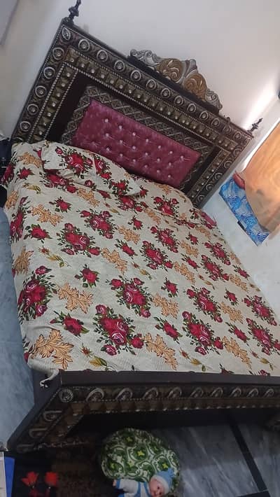 king size bed without side table for sale