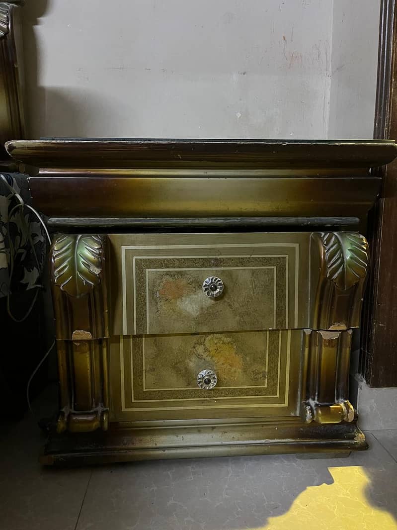 Bed Side Table - Bedside Tables - 1120873109
