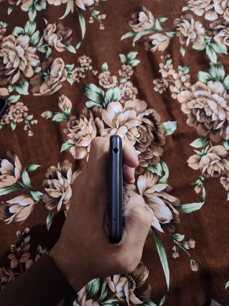 Sharp Aquos Zero 5g basic Non pta 5