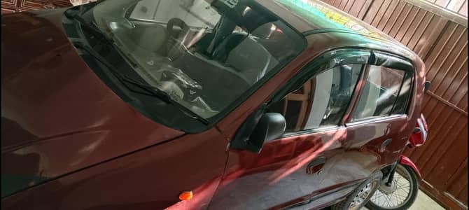 Hyundai Santro 2003 efi urgent sale
