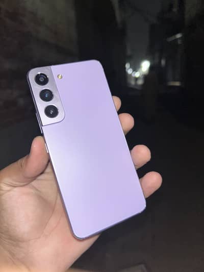 Samsung S22