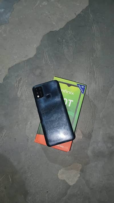Infinix Hot 11 Play