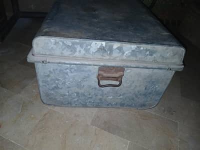 iron peti and Almari (03161336713)