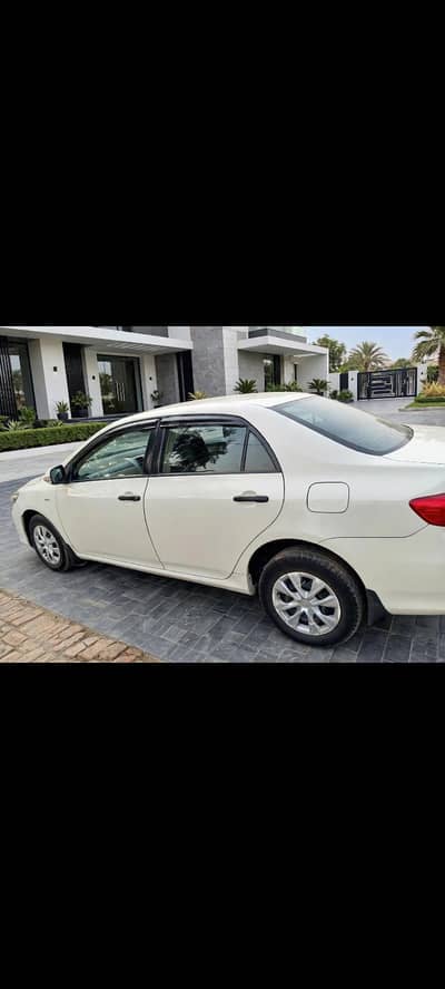 Toyota Corolla XLI 2013