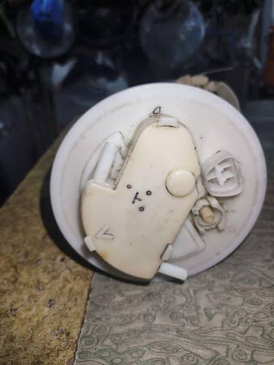 Toyota Vitz 2005-2010 Fuel Pump - Toyota Belta Toyota Aqua Fuel Pump