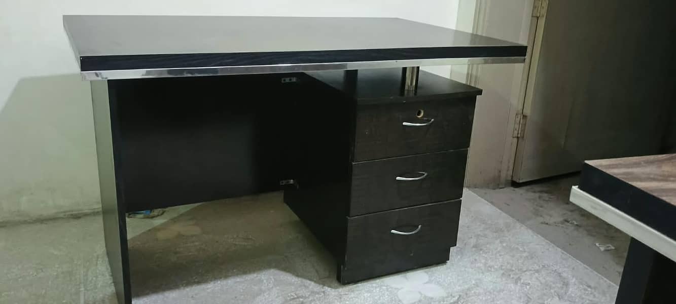 Office tables 2
