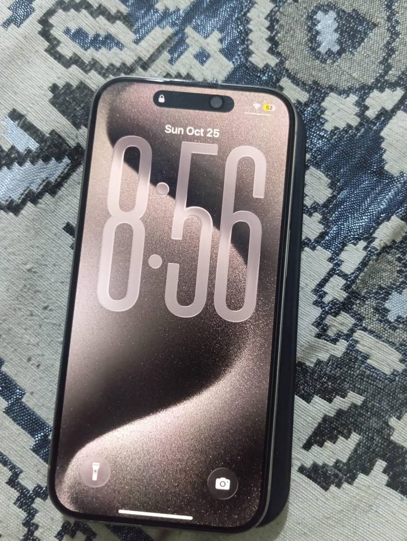 Apple iPhone 15 Pro 0