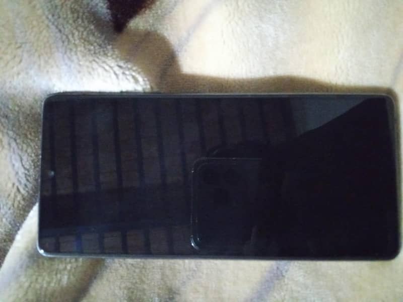 Samsung Mobile A71 1