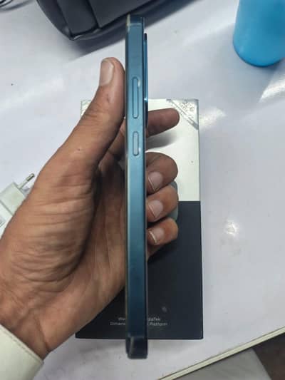 Vivo Y500