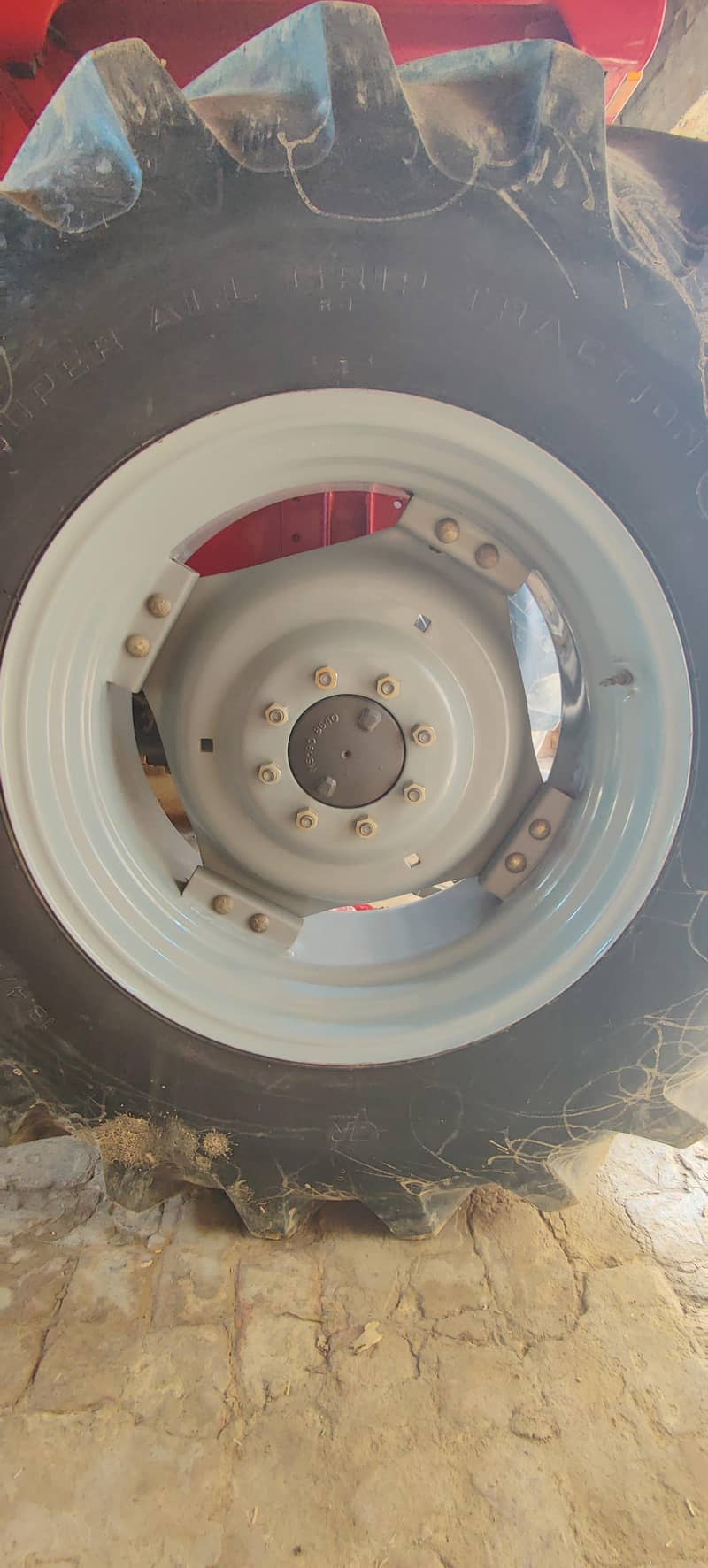 MF 385 2×4 10