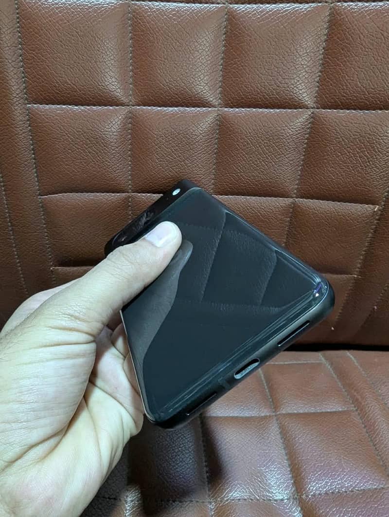 Google Pixel 8 3