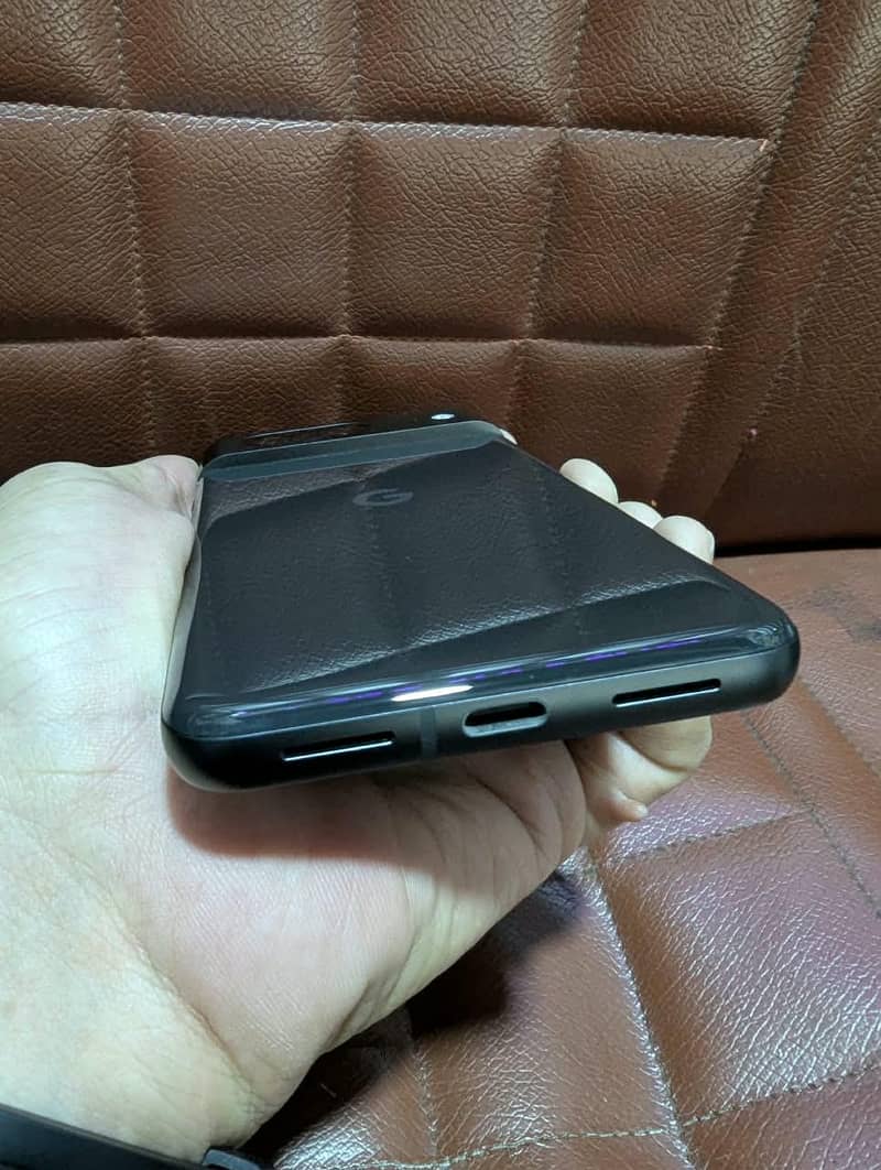 Google Pixel 8 6