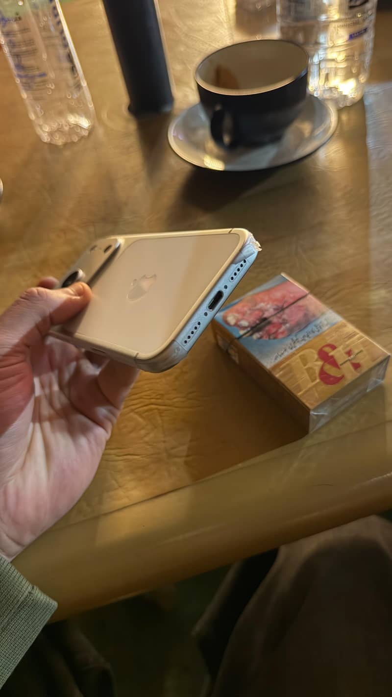 Apple iPhone 17 Pro 5