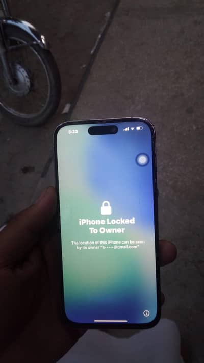 iphone 15 pro icloud exchange with 13 pro max and pixel 9 pro