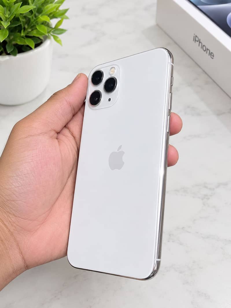 Apple iPhone 11 Pro 1