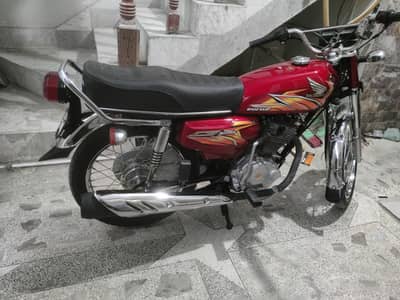 Honda cg 125 hyd nom 2020 ka end 12 month orignal Saman karak bike