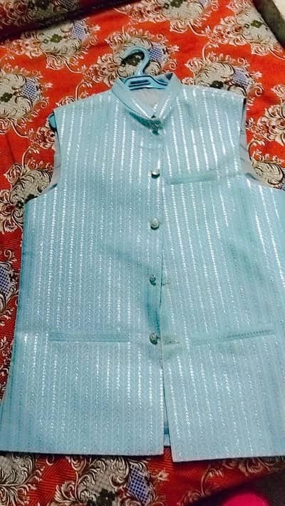 waist coat for sell only one time use in new condition