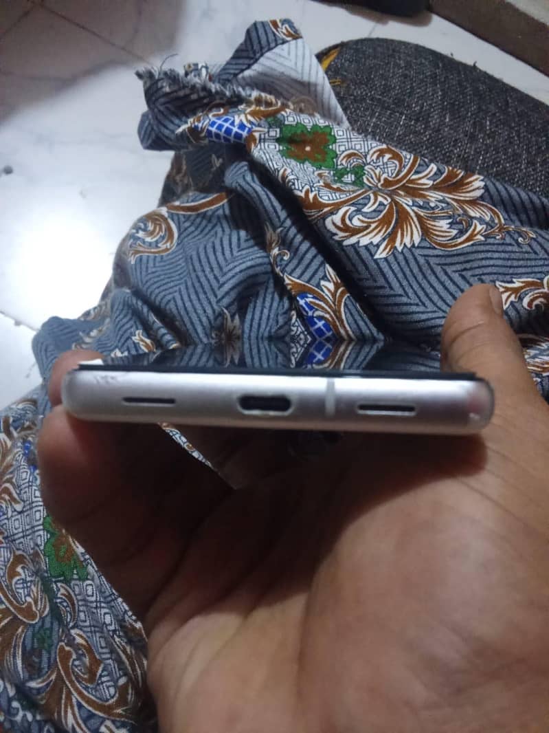google pixel 7a 6
