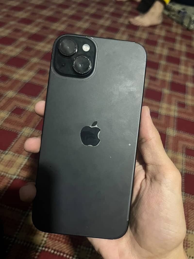 Apple iPhone 15 plus 3