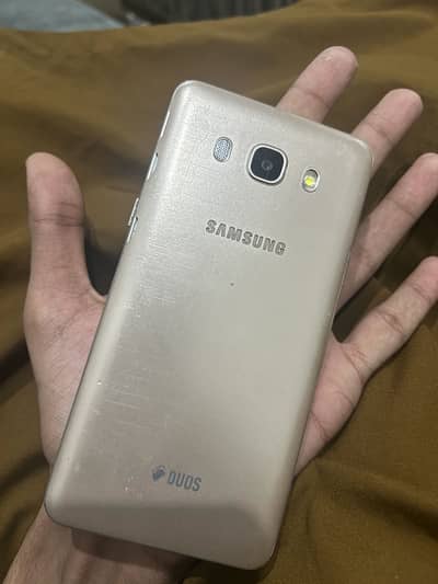 Samsung Mobile J5