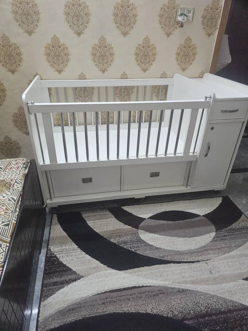 baby cot 0