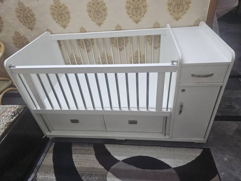 baby cot 2