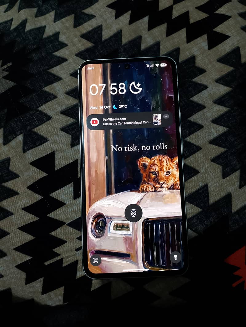 Google Pixel 8 6